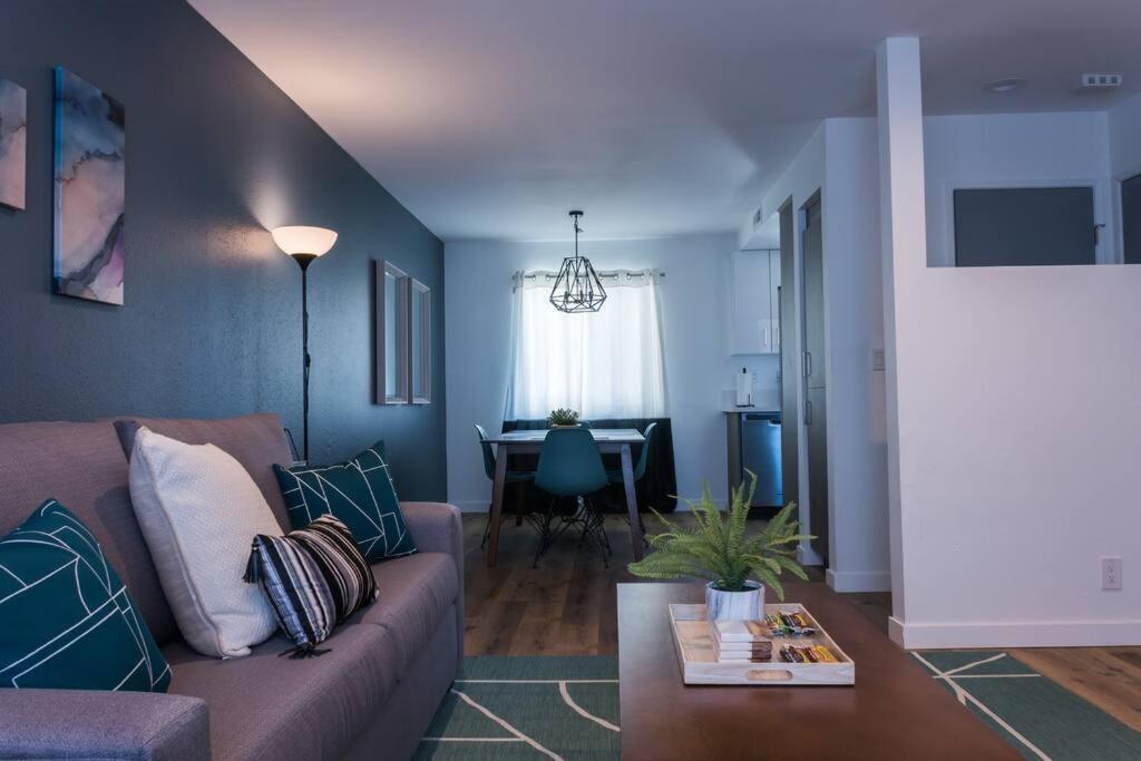 Stylish 2 Bed 1 And Half Bath Apartment Near Sofi Stadium, Lax, Forum Inglewood Exteriér fotografie